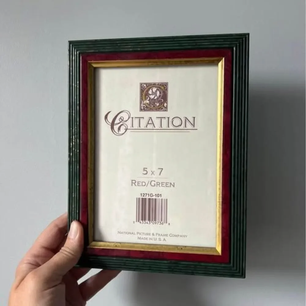 Vintage Hunter Green, Maroon, and Gold 5 x 7 Wood Frame